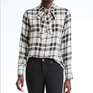 NWT Banana Republic Plaid Flannel Shirt W/ Bow NWT